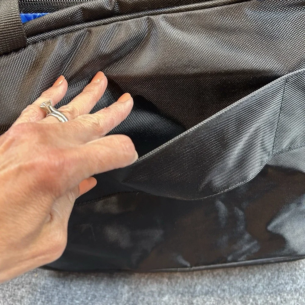 Garmin Executive Flight Carrying Bag BAG ONLY Black New W/ Blue Small T-shirt